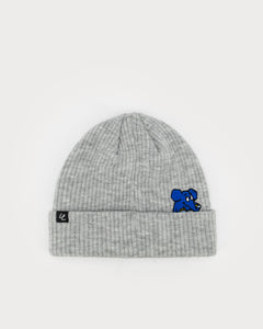 Hellgraue Fisherman Beanie mit gesticktem blauen Elefanten über der Krempe